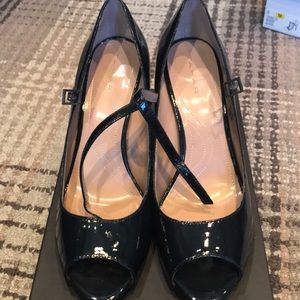 Tahari Heels